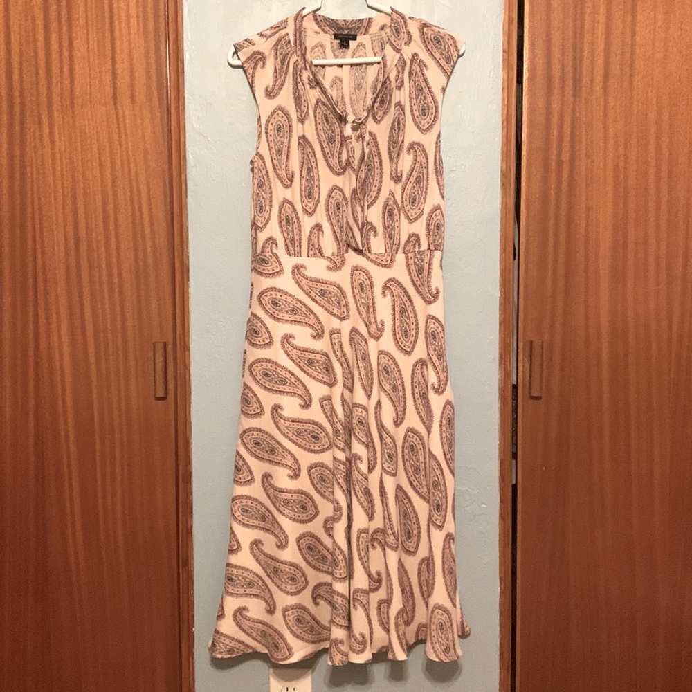 Ann Taylor Cream and Brown Paisley Midi Dress